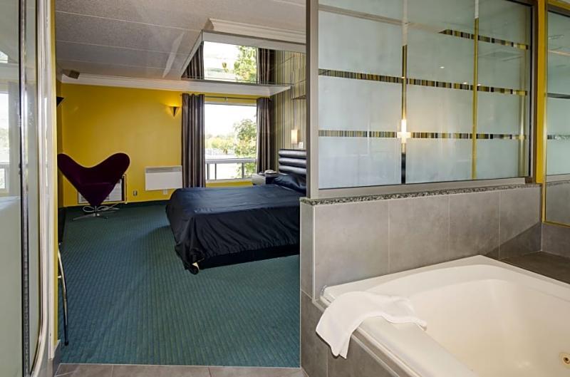 Motel Labarre Longueuil Buitenkant foto